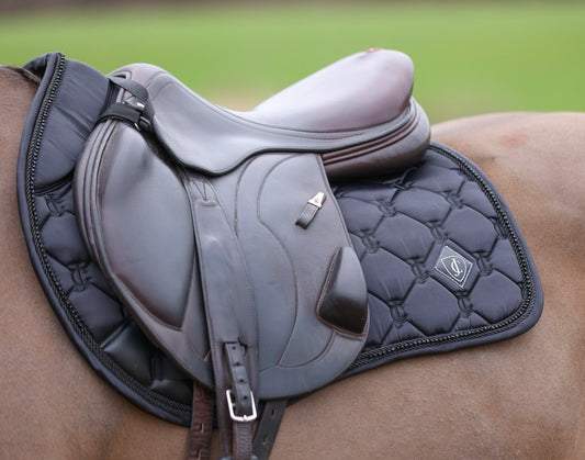 Crystal Black Saddle Pad